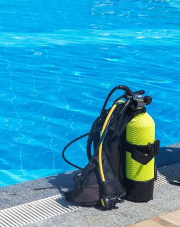 diving equipment 6810171 (1)